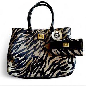 Stylish Zebra Print Tote Bag and Clutch Set